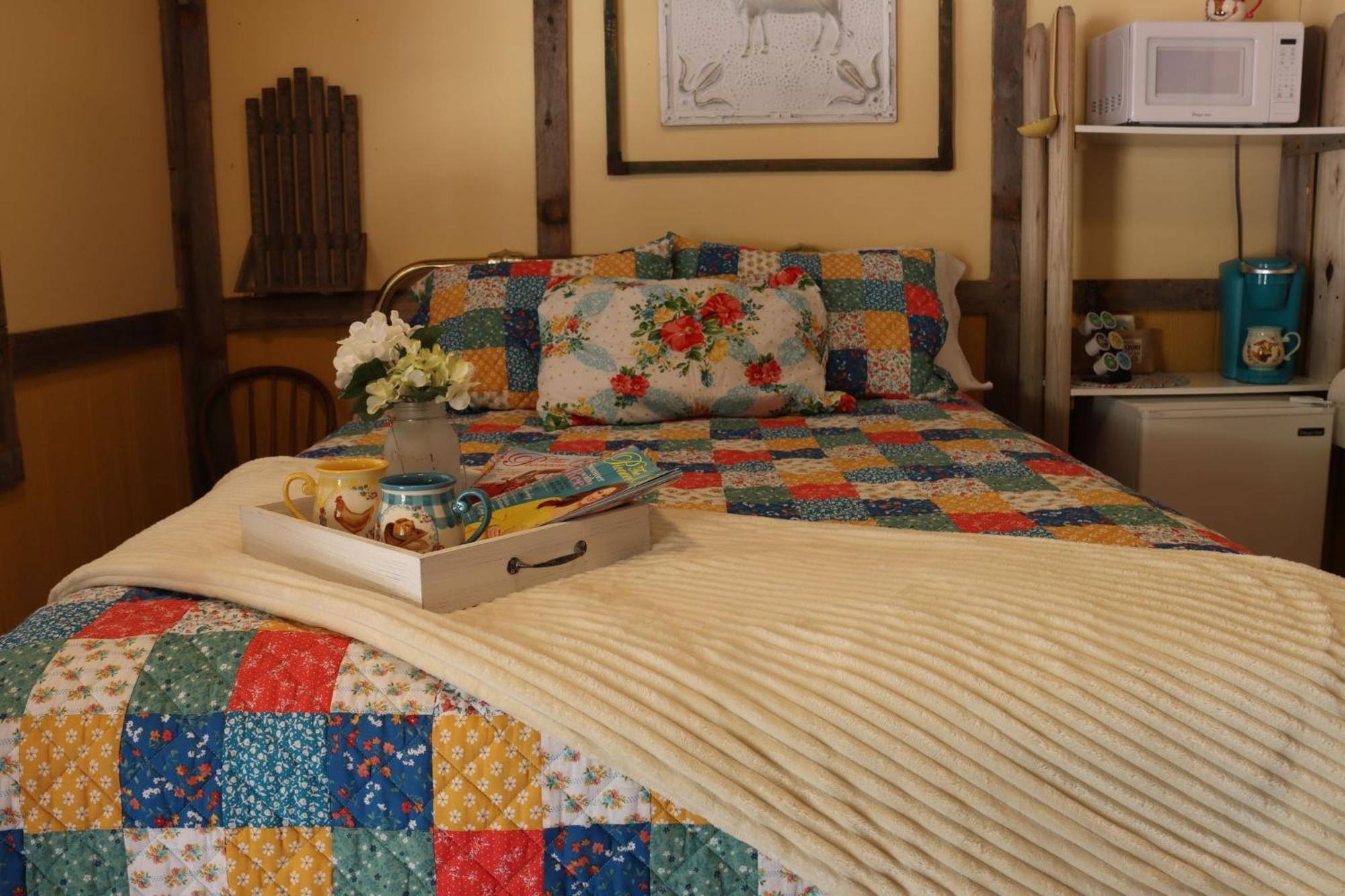 Acorn Hideaways Canton Charming Pioneer Suite 1890'S General Store المظهر الخارجي الصورة